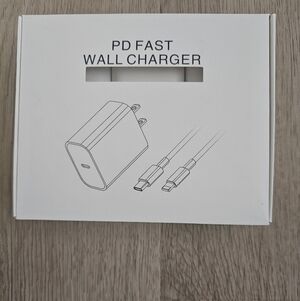 NWT USB C Charger To Lighting IPhone pack of 3